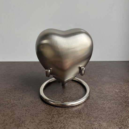 Mini urn - Silver - Heart - Stainless steel - Includes stand and storage box - Outdoor &amp; Indoor use