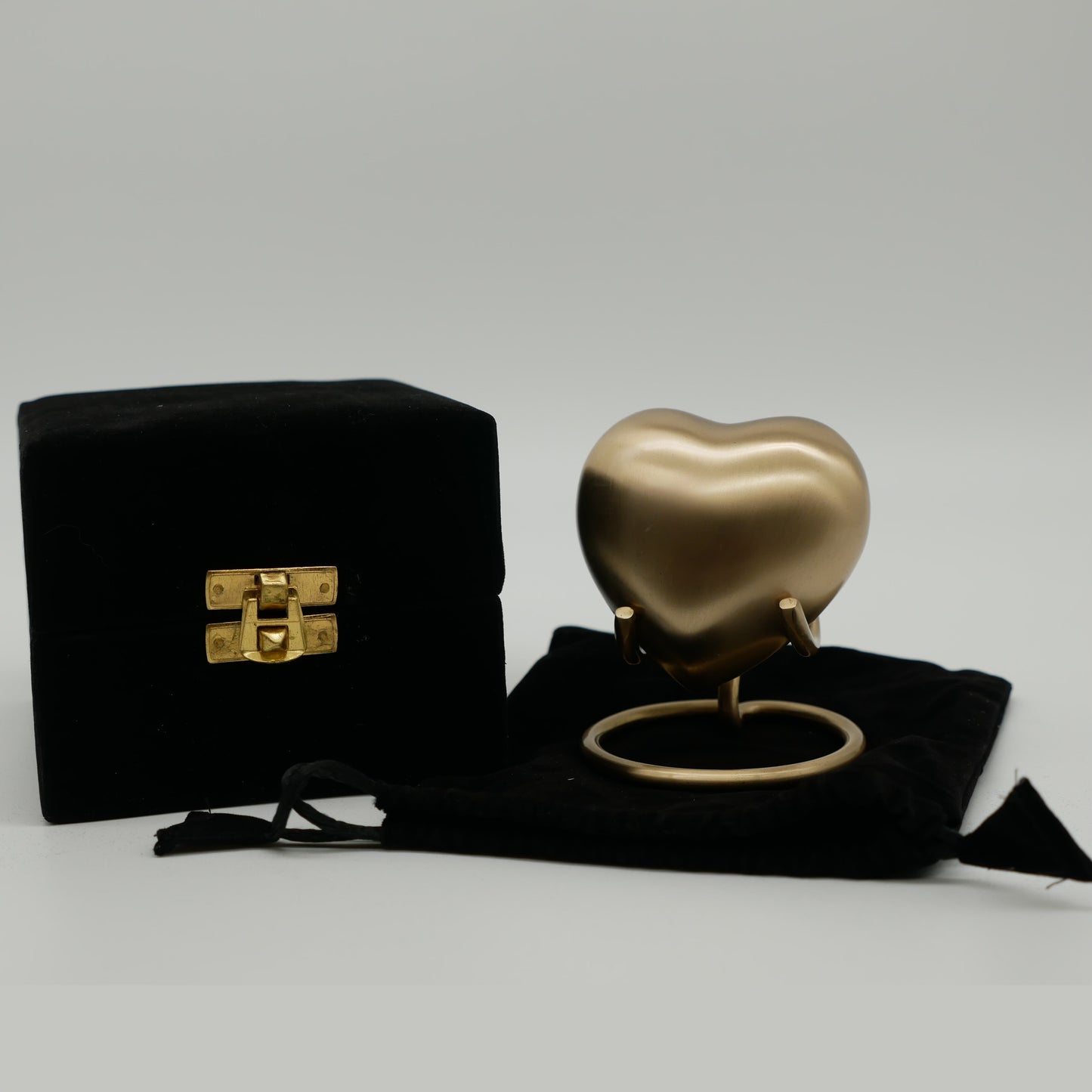 Mini urn - Gold - Heart - Stainless steel - Including stand and storage box -